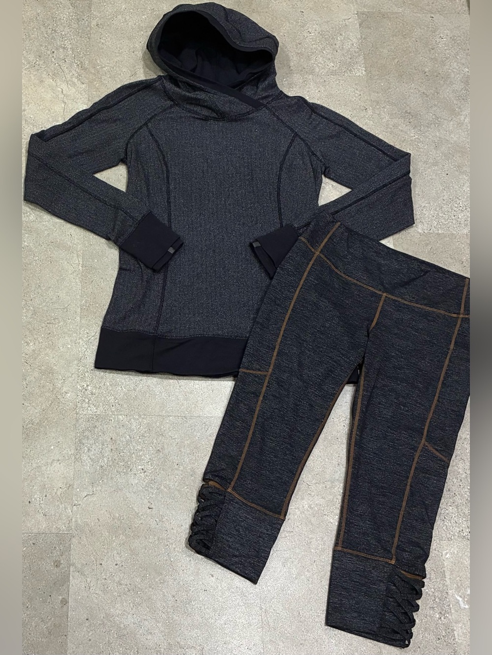 Womens LULULEMON/ATHLETA Hoodie Sweatshirt & Leggings, sz 8